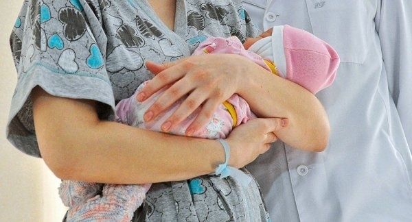 Число новорождённых сократилось в прошлом году, по сравнению с 2017, на 4,3 процента.