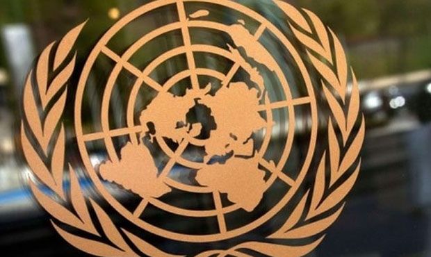 Резолюция также призывает Россию допустить на полуостров международных наблюдателей.
