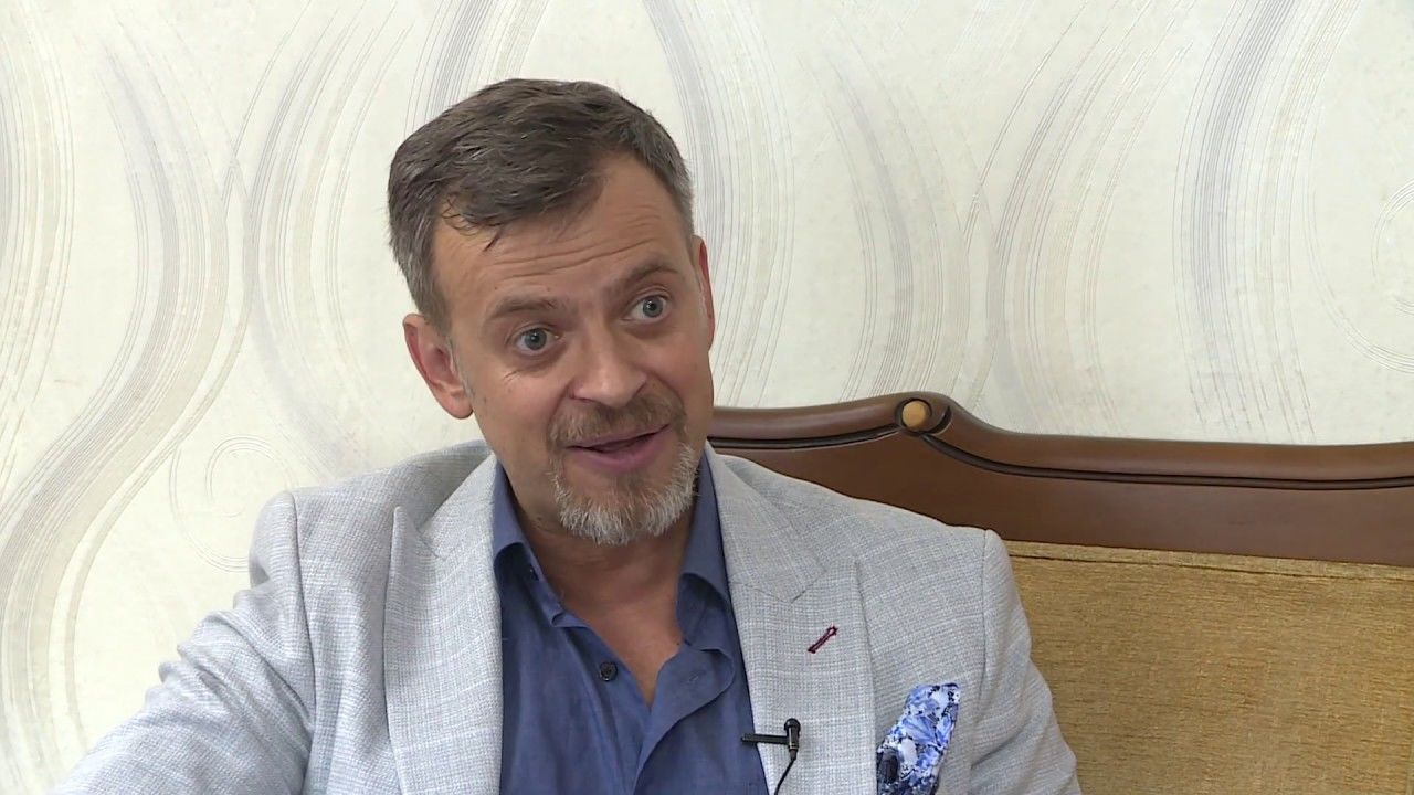 Директор театра имени А. П. Чехова Константин Харет. 
