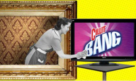 Во-вторых, слоган звучит как «Попробуй это и реши сама.