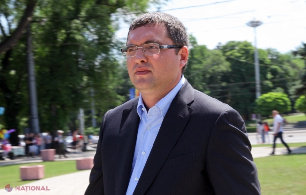 O altă măsură luată de viitorul investitor va fi schimbarea denumirii echipei.