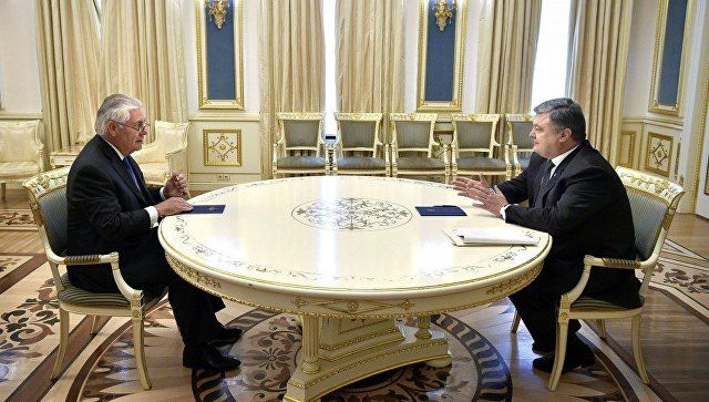 Встреча Тиллерсона и Порошенко прошла в Киеве на следующий день после окончания гамбургского саммита G20.