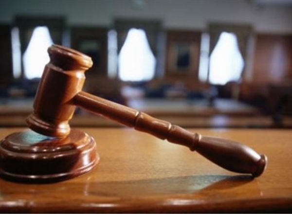 In opinia procurorului, vamesii nu fac decat sa-si foloseasca dreptul la aparare.