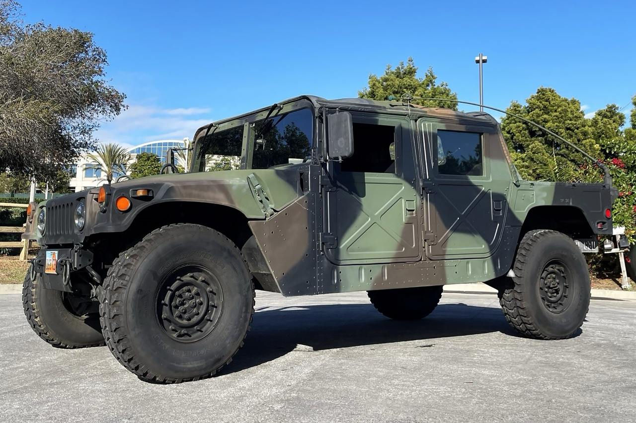 США передадут Нацармии Молдовы 20 единиц техники HMMWV.