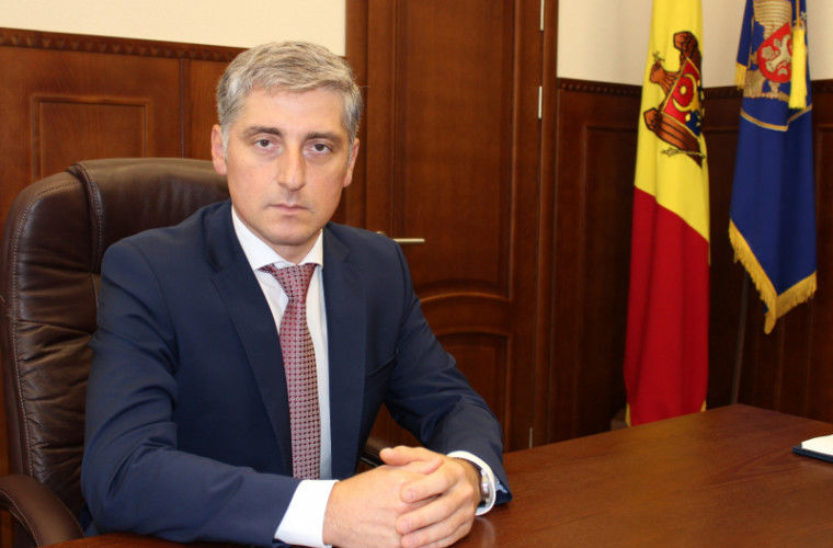 Эдуард Харунжен заявил, что окончательно уходит из прокуратуры. 