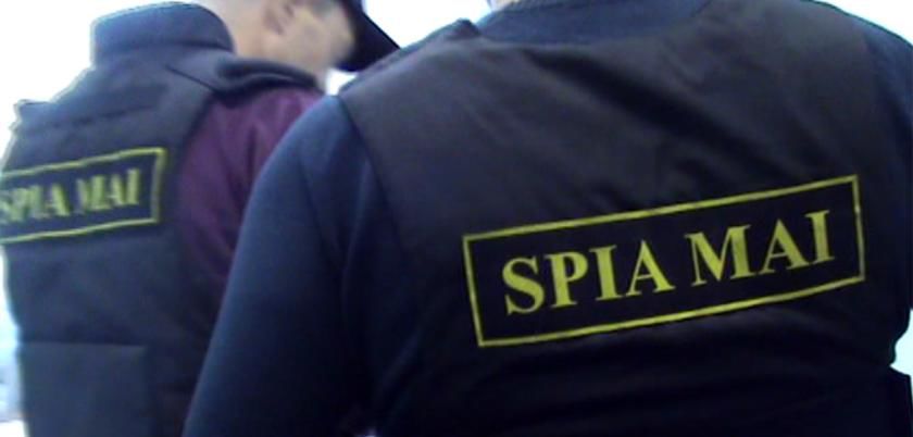 SPIA a reținut doi polițiști corupți. Foto: moldova24.info