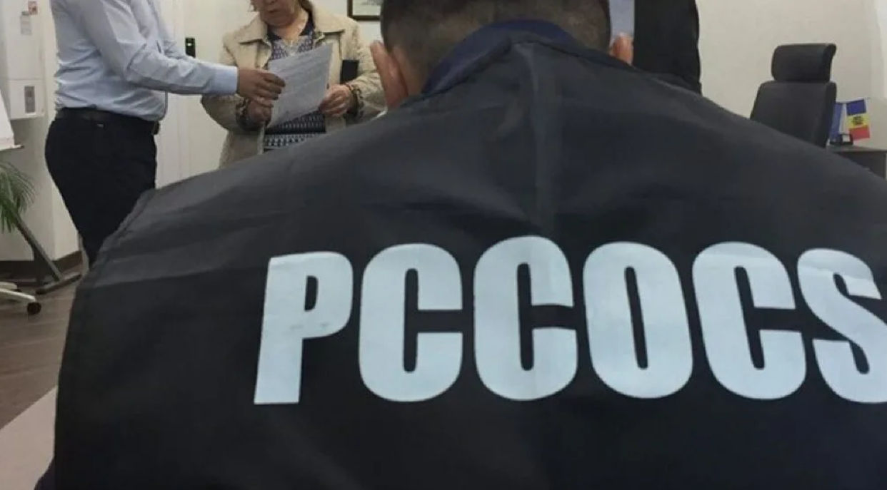 По делу об уклонении от уплаты налогов допрошены более 100 человек.