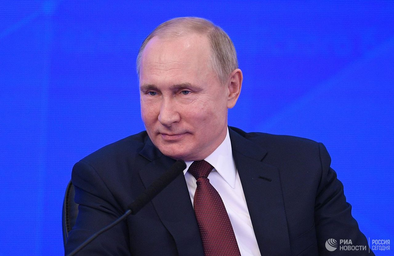 Путин надеется, что русофобская волна на Украине стихнет после выборов.