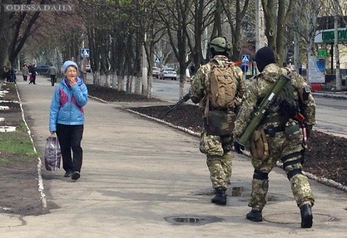 В мире подтверждают присутствие российских военных на территории Украины.