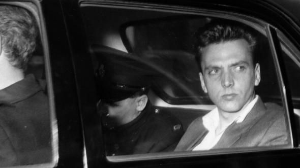 Ian Brady, unul dintre cei mai tenebri criminali în serie din istoria Marii Britanii, a murit la vârsta de 79 de ani, răpus de un cancer pulmonar.