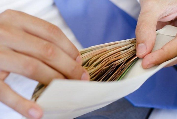 Зарплата в конверте - это риск работать больше без чётких прав и обязательств.