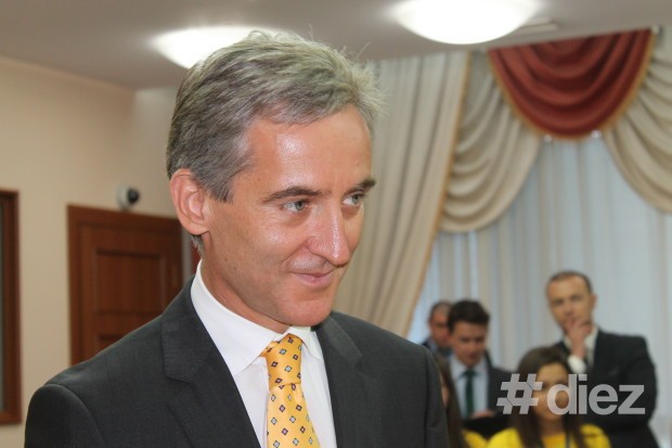 Streleț este politicianul care se manifestă vizibil și consistent în activitatea politică a PLDM.
