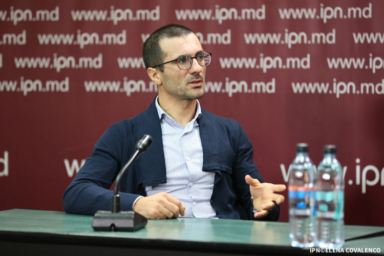 Адвокат Андрей Бричак.
