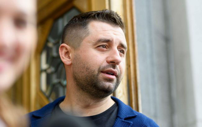 Арахамия: Гарантии безопасности не будут распространяться на Крым и ОРДЛО.