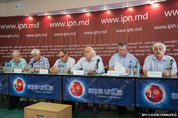 Комиссия: Тестовые задания по БАКу по физике были составлены без нарушений.
