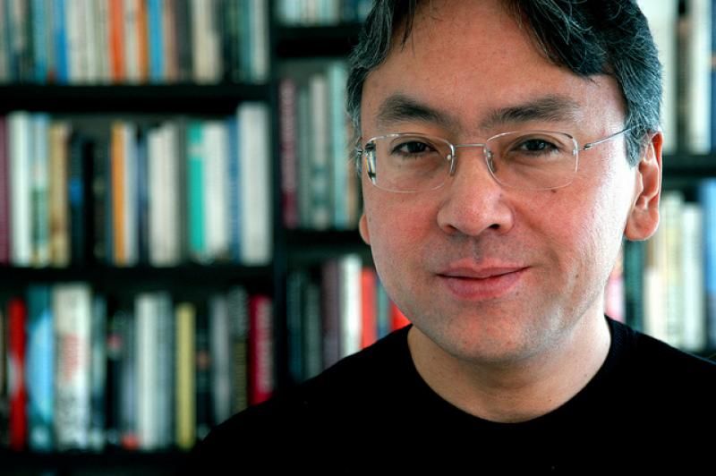 Premiul Nobel pentru Literatură în 2017, acordat scriitorului Kazuo Ishiguro. 