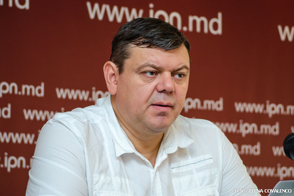 Păreri împărțite privind coalițiile din următorului Parlament