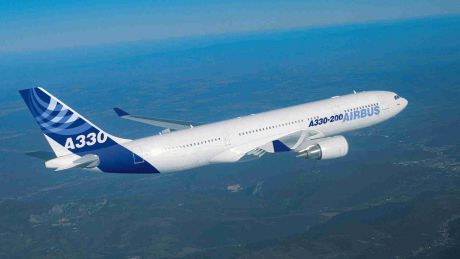 Pilotul unui avion de pasageri, depistat beat înaintea unui zbor internaţional. Foto: aviostart-bg.com