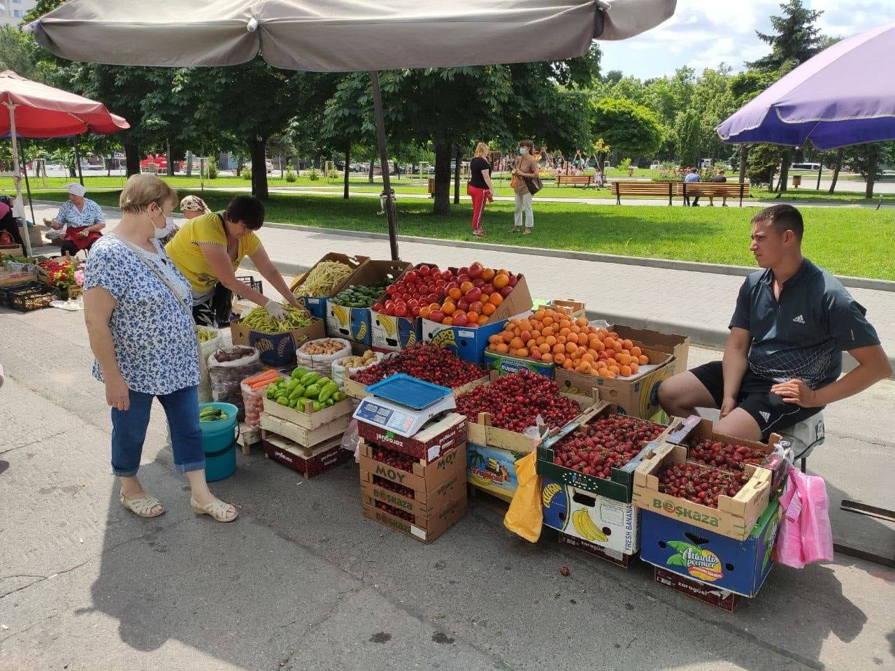 Отечественные производители смогут продавать свою продукцию на сезонных ярмарках в Кишиневе.