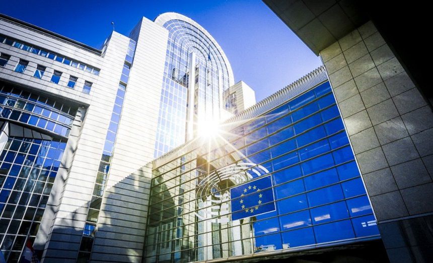 Eurodeputaţii aprobă procedura de sancţionare a Poloniei. Foto: news.ro
