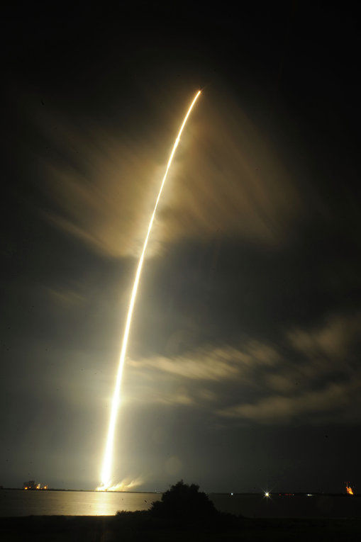 Ракета Falcon 9 взорвалась на третьей минуте после запуска к МКС