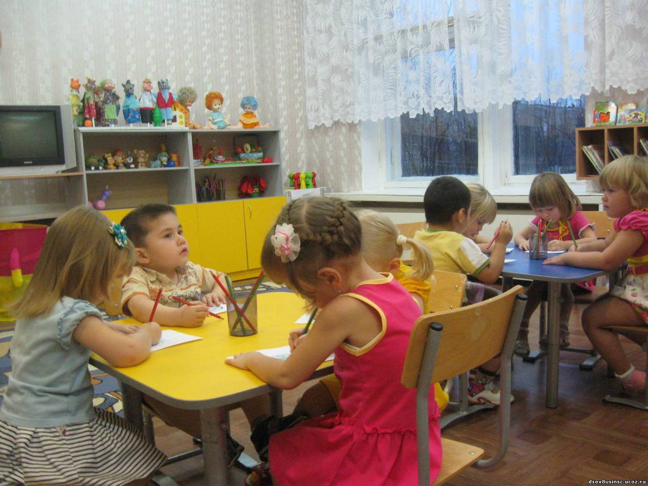 Специалисты говорят, что в последние годы растёт число детей, болеющих из-за неадекватных условий в детсадах. Фото: ucoz.ru.