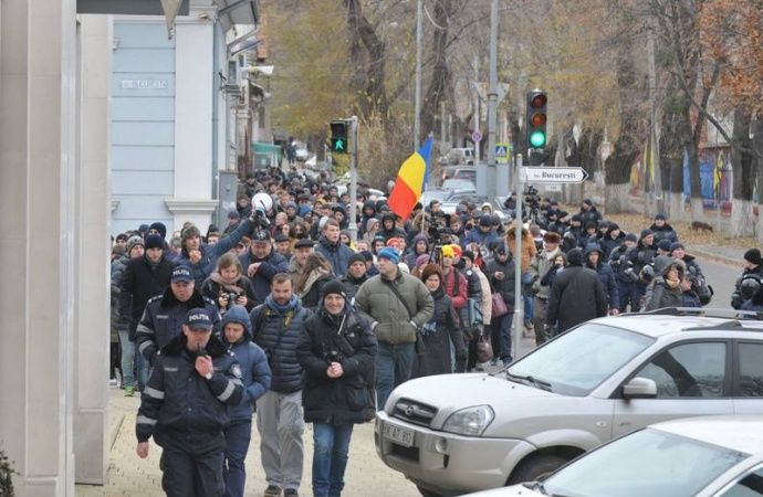 Представители унионистского движения Tinerii Moldovei заявили о готовности участвовать в акции протеста.