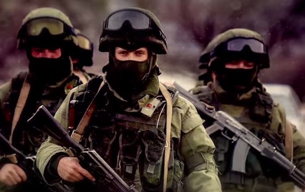 В СНБО заявляют, что в районе Изварино среди сепаратистов появились группы людей в российской военной форме без опознавательных знаков.