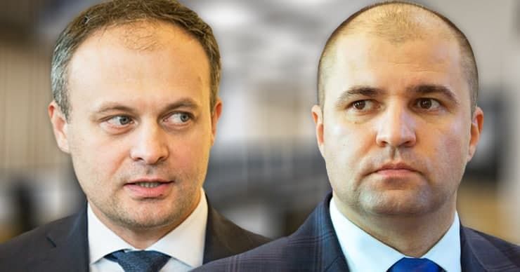 Канду и Чеботарь покинули занимаемые в Pro Moldova должности.