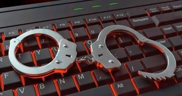 Семь раз нарушали авторские права и шесть раз вскрывали переписку в Интернете.