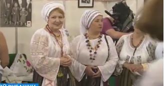 На фестивале "Ии" народные умельцы представят национальные вышитые рубашки со всех уголков страны.
