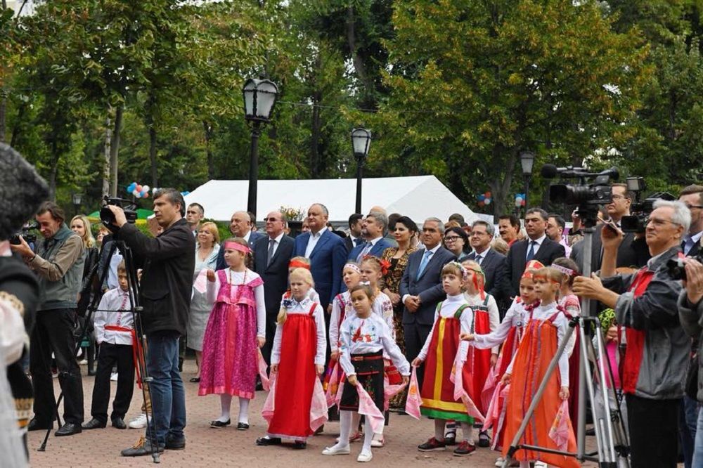 В центре Кишинева проходит этнокультурный фестиваль.
