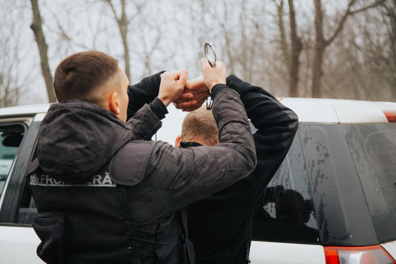 Украинец, объявленный в розыск, задержан на КПП "Леушень".