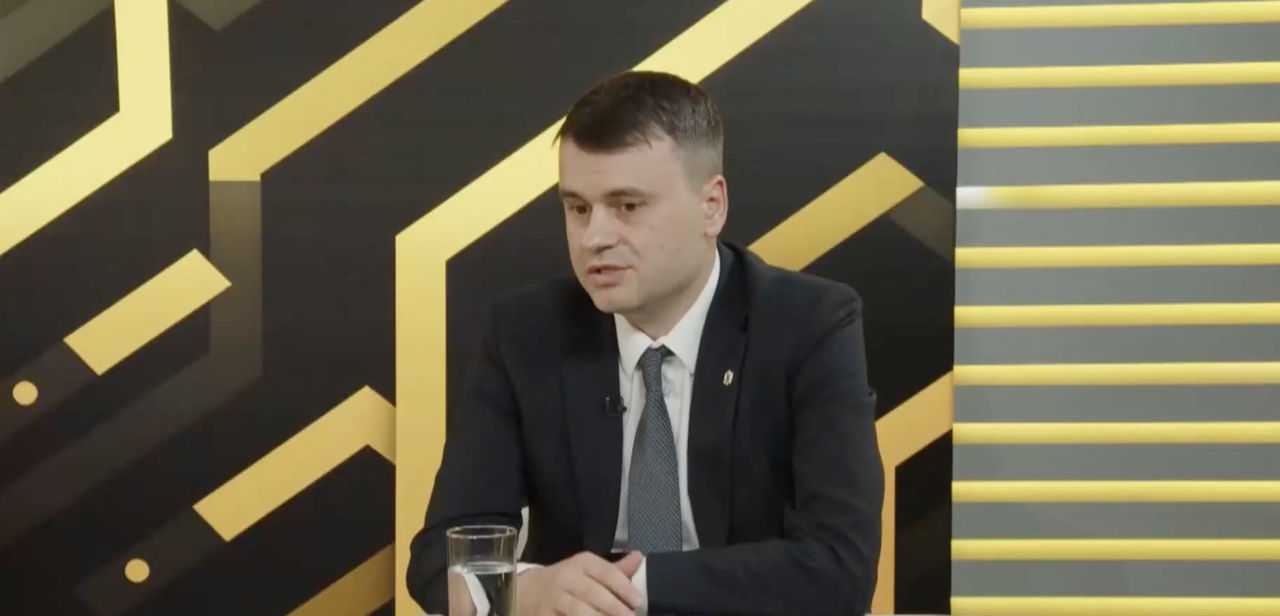 Берлинский: Отставки не решают проблему незаслуженных зарплат в госучреждениях.