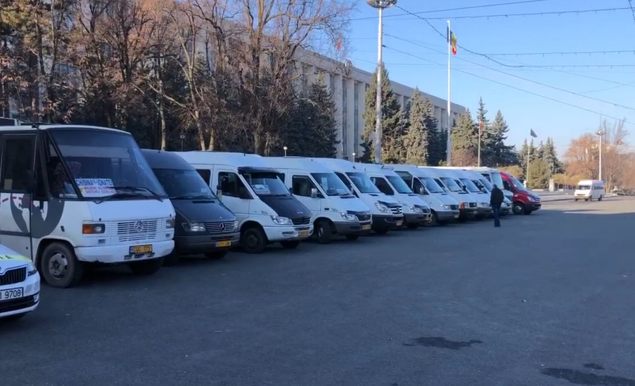 Transportatorii solicită o întâlnire cu Recean și amenință din nou cu greva.