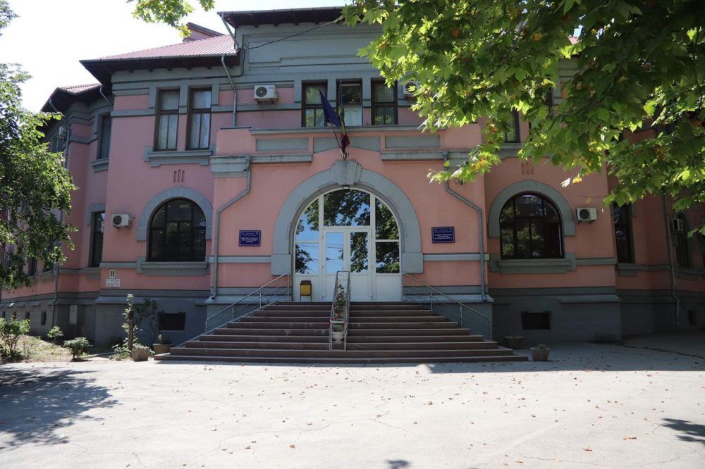 Главное управление образования, молодёжи и спорта Кишинёва реорганизуют. Фото: facebook.com.