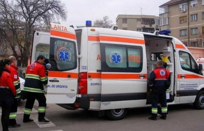 В Румынии парень пытался сжечь свою беременную подругу.
