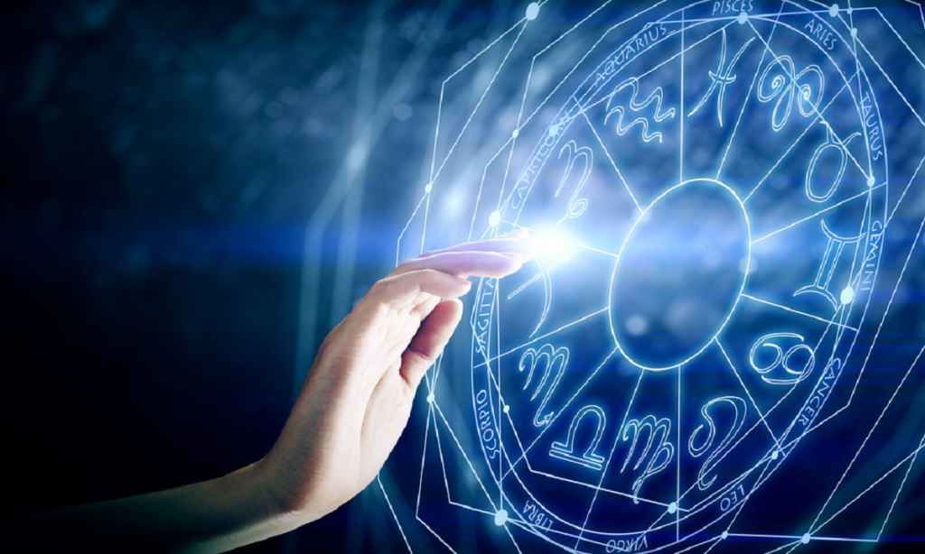 Horoscop: O zodie primeşte bani. Previziuni complete pentru duminică. Foto: teotrandafir.com