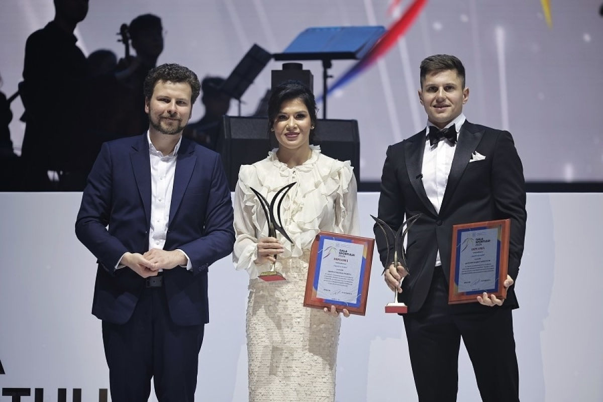 Mai mult de jumătate din fondul de rezervă al Guvernului, cheltuit pentru premierea olimpicilor.