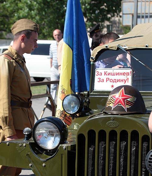 Сторонники празднования Дня Победы не намерены накалять обстановку.