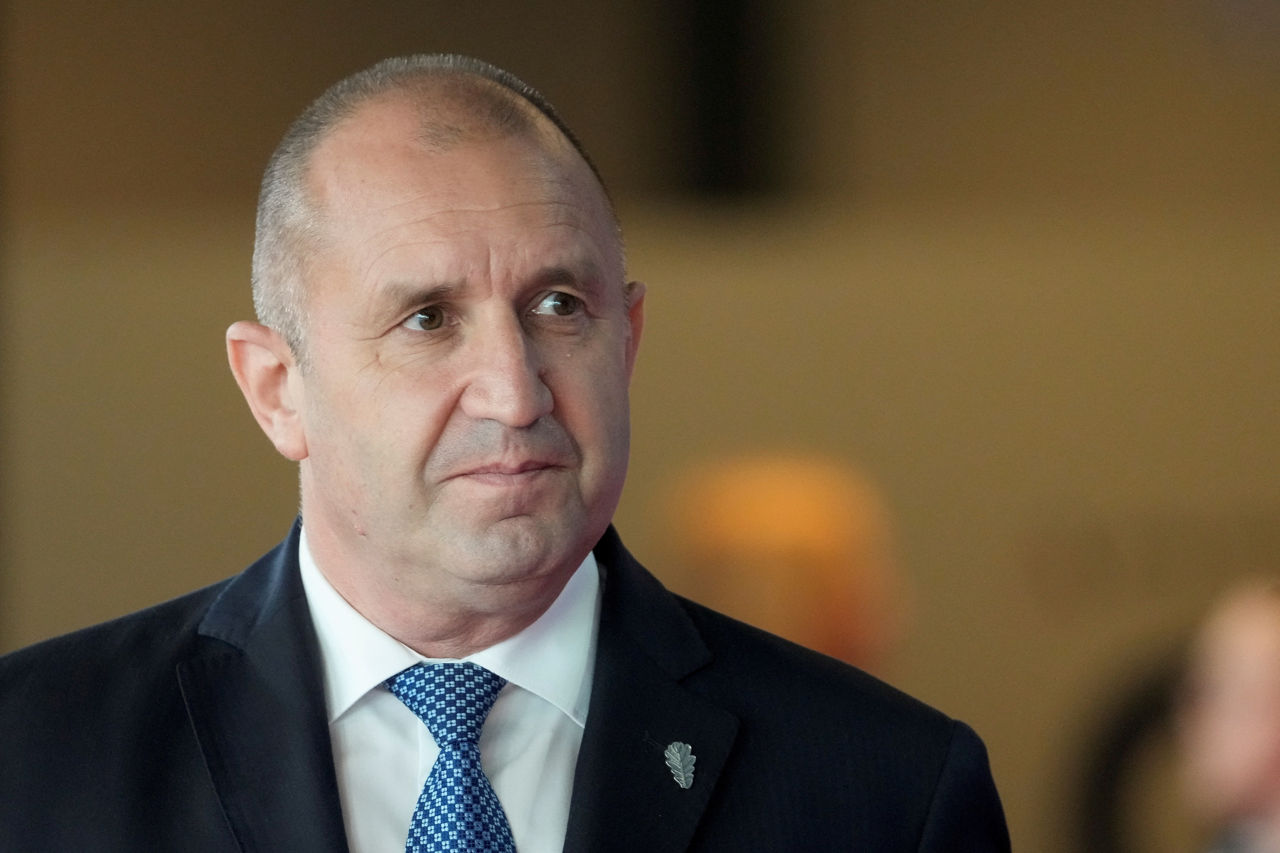 Президент Болгарии назвал победу Украины над Россией невозможной.