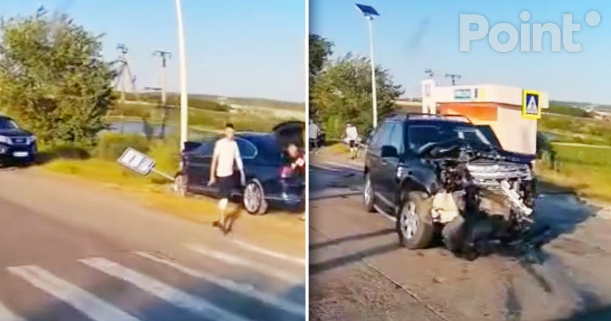 Două mașini s-au tamponat pe traseul M5, după ce un șofer nu a cedat trecerea.