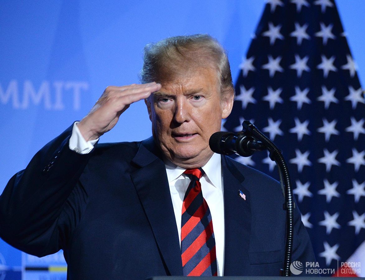 Трамп призвал казнить убийц сотрудников полиции.