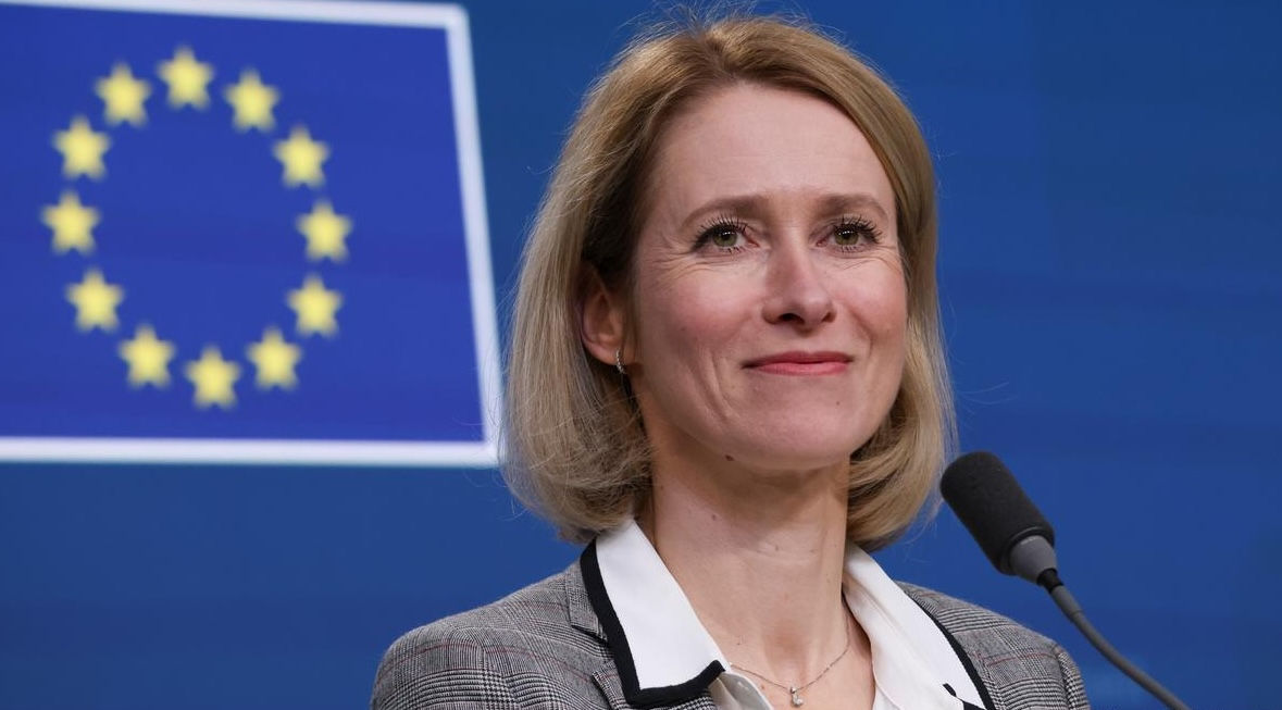 ЕС предложит новый пакет санкций против "теневого флота" РФ.