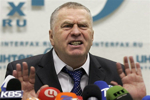 Jirinovski a subliniat că tancurile SUA vor rămâne în țările baltice, după ce va fi arborat drapelul Federației Ruse la Vilnius, Riga și Talin.