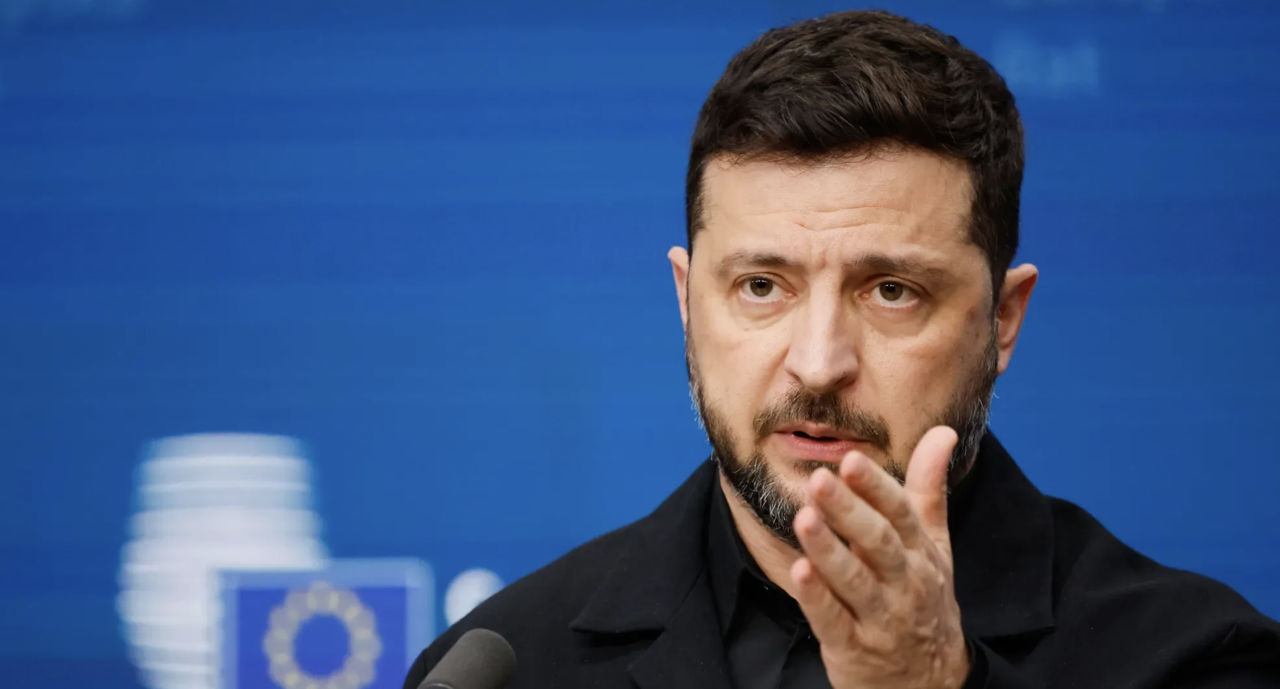 Зеленский анонсировал «новые дальнобойные операции в ответ на российские удары»