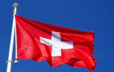 Граждане Швейцарии в воскресенье выберут новый парламент.