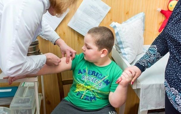 В Украине уменьшилось количество больных корью.