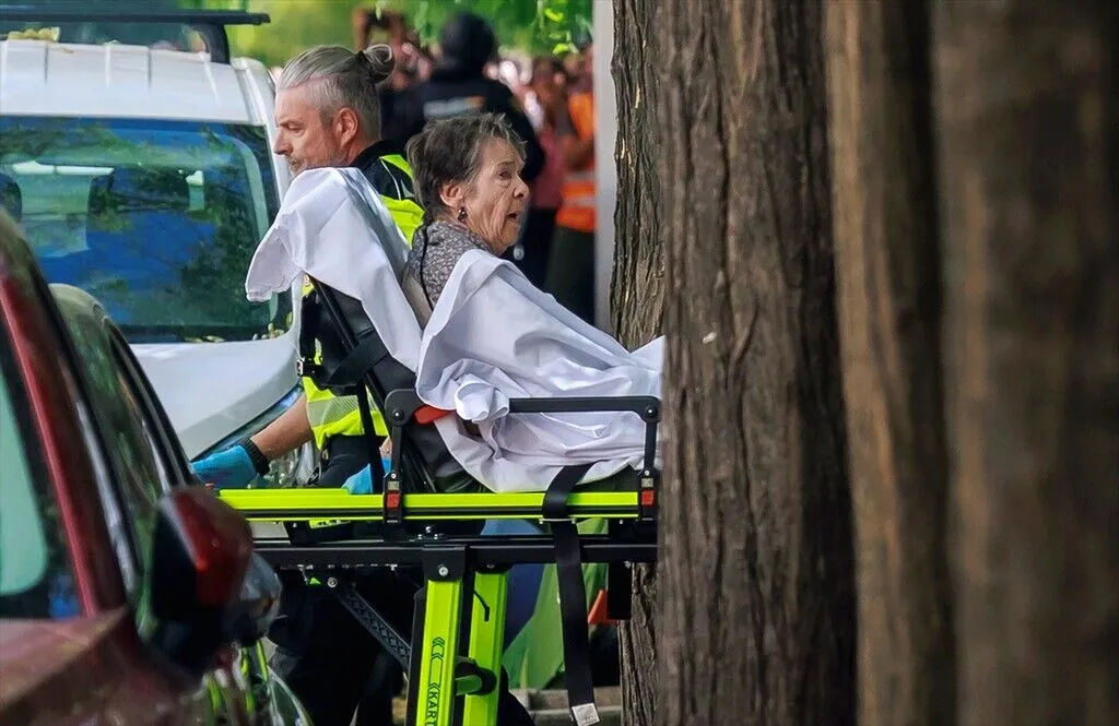 Выселение из квартиры 87-летней женщины всколыхнуло Испанию.