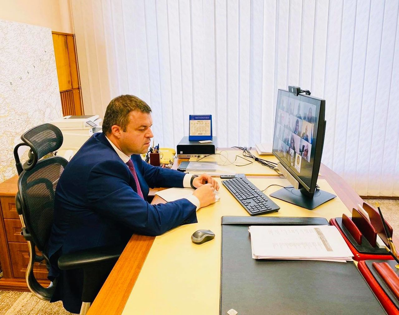 Учреждения, подведомственные Минэкономики, возобновили свою работу.